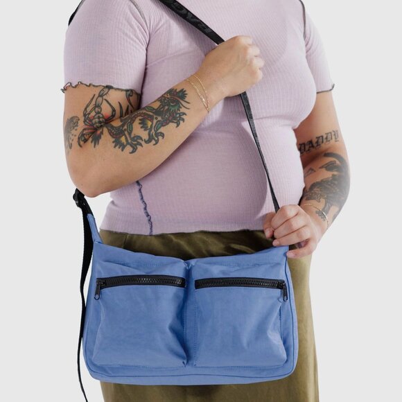 NWT Baggu Medium Cargo Crossbody - Pansy Blue - Picture 7 of 9